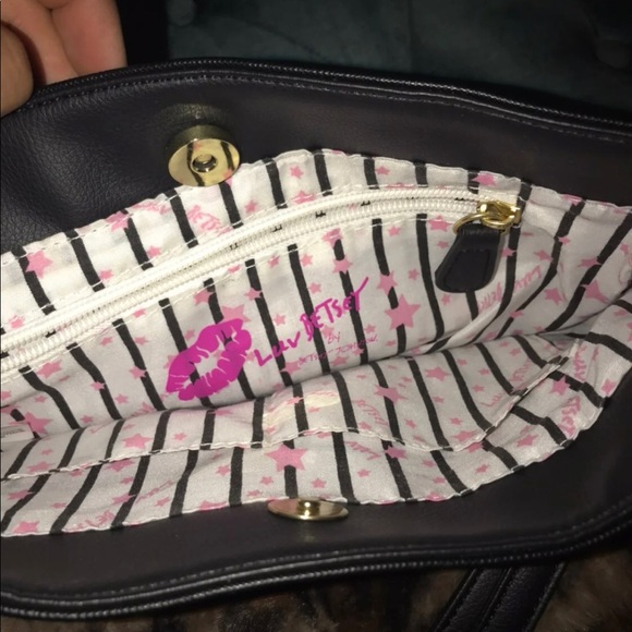 Betsy Johnson purse - Picture 4 of 9
